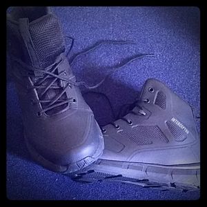 Intercepter boots